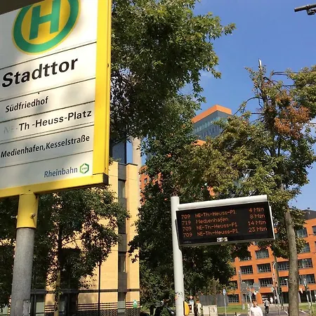 City Center Am Rhein Apartment Dusseldorf